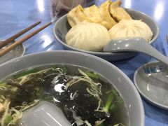 -天天锅贴王(迎凤街店)