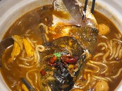 -卢大鲜鱼头捞饭(美利广场店)