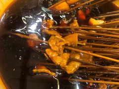 -拈签一笑黄牛肉辣卤串串