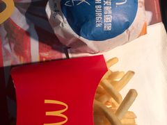 -麦当劳(广州新港东路第二分店)