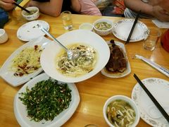 -乌镇那一年小院主题餐厅(甘泉西路店)