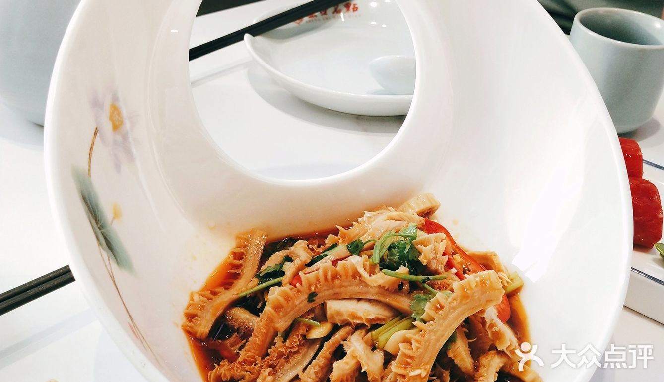 桂林正宗粤菜诱惑→盛世名点[糖果]