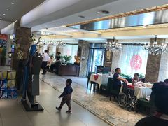 大堂-吴记酱骨炖菜馆(康安路店)