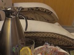 -汤泉良子.足疗按摩.SPA(中关村店)