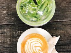 拿铁-莓园冰淇淋店