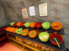 小料台-龙记斑鱼火锅鲜切牛肉自助(红山路店)
