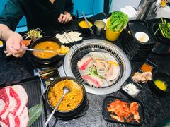 -烤路里·韩国品质自助烤肉(石路天虹4号店)