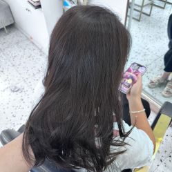 -木子造型S A L O N烫染·造型·理发