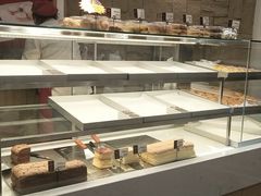 面包甜点陈列柜-珍糕兴(三林店)