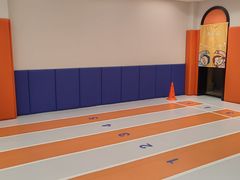 -悦动体能篮球羽毛球网球(三里河店)