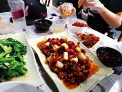 -靓靓蒸虾(恩施新天地店)