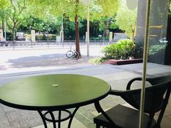 -星巴克(中远两湾城店)