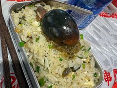-大芊金重庆串串火锅(南京路店)