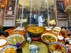 -荣家小吃(紫阳街店)
