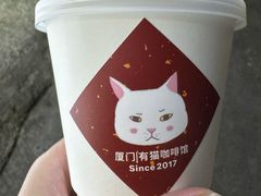 -有猫主题·治愈系猫咖(曾厝垵店)