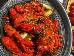 -肥肥虾庄·金牌油焖大虾(杨园滨江时代walk店)