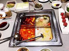 -海底捞火锅(关山保利店)