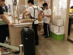 -奈雪的茶(市百一店)