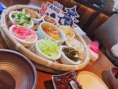 -包整·丝娃娃(甲秀楼景观店)