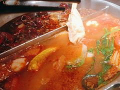 -湊湊火锅·茶憩(新中关购物中心店)