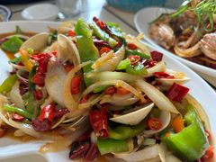 -覃记海鲜美食餐厅