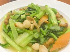 -六泰居·尔滨地标·东北菜(黄河路店)