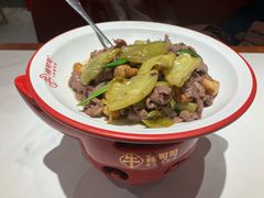 现炒酸菜牛肉-辣可可·小炒黄牛肉(望京凯德MALL店)