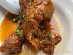 红烧大鸡腿-沪西老弄堂面馆(定西路店)