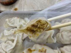 猪肉酸菜水饺-黄家饺子东北特色菜馆(湖滨商业街店)