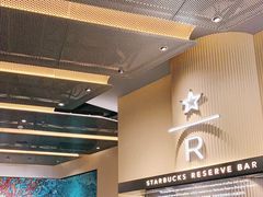 -星巴克臻选(上海合生汇1F店)