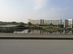 -上海海事大学(临港校区)