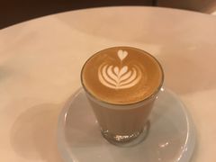 左翼拿铁-sugarman espresso素饮糖人高新咖啡工厂