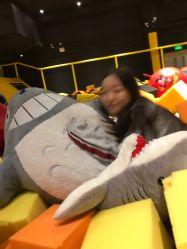 -蹦蹦跳跳(新奥购物中心店)