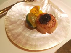 黑松露煎元贝-闻见中国海南菜(K11店)