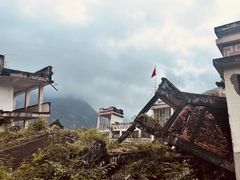 -四川汶川特大地震漩口中学遗址