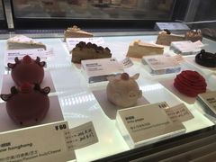 牛哄哄-Fridi Patisserie Cafe