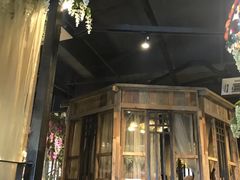 -春天里·老街坊餐厅(港隆广场店)