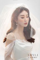 -艾米丽婚纱礼服