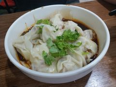 -继红顺河抄手名小吃