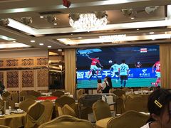 -明记海鲜城（新港西路店）-立体停车场