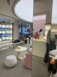 -SALON DE VANHADA
