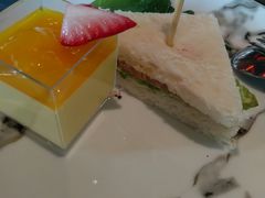 -YUE·6·西式融合餐厅(外滩六号店)