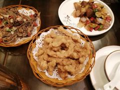 -聚汇三少·龙虾·中餐厅(莫邪路新天地店)