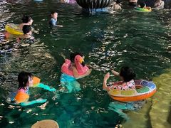 -泉城欧乐堡戏水湾艺术养生温泉