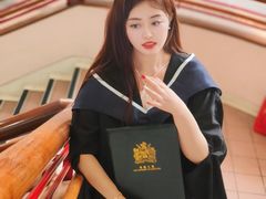 -香港大学
