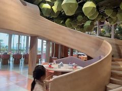 -水桶王国主题餐厅·聚会·生日派对·亲子活动·家庭套餐(亚龙湾希尔顿店)