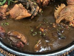-八两八金·莱芜特色炒鸡(市南漳浦路店)