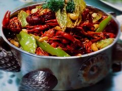 -老东镇啤酒屋海鲜加工·蒸汽海鲜·海鲜烧烤(台东店)