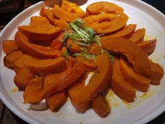 -食间牛排(重庆路万达店)