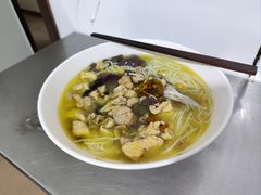-文山荷鲜居(翠湖店)